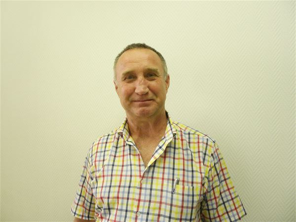 Помощник по хозяйству Владимир